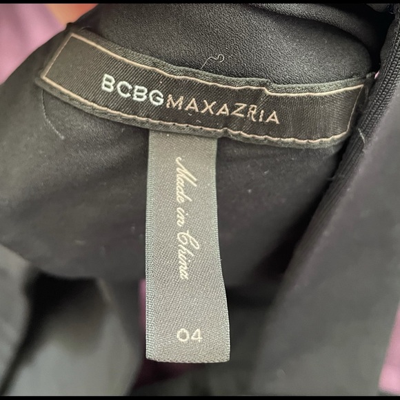 LADIES SIZE 4 BLACK DRESS - Picture 2 of 3